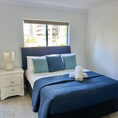 Cha Private Apts Aruba Beach Gold Coast Esterno foto