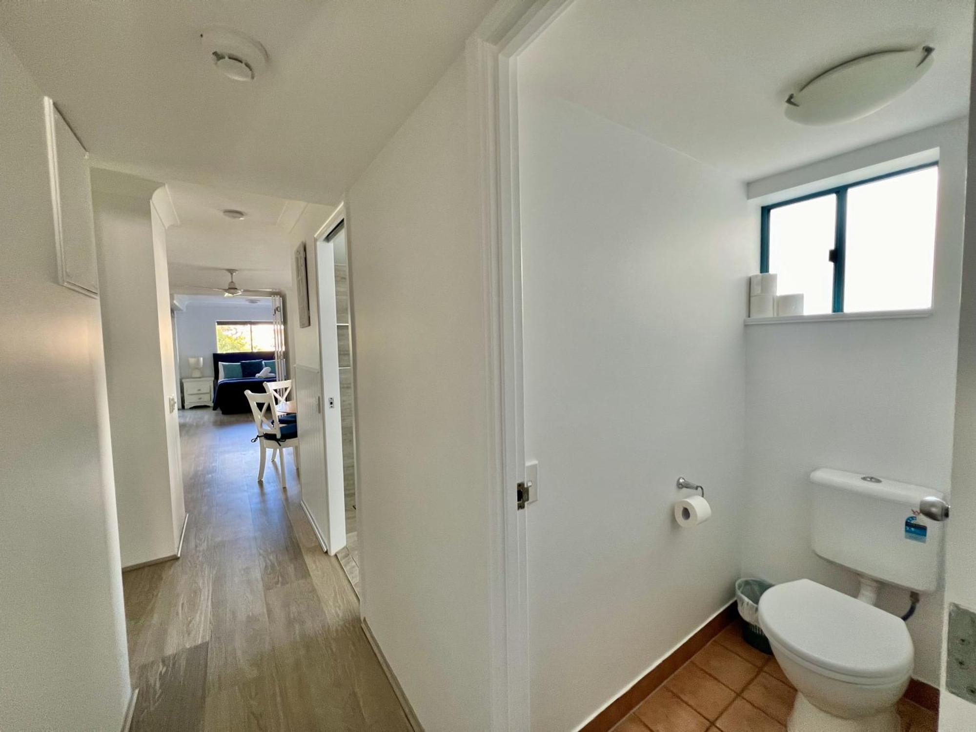 Cha Private Apts Aruba Beach Gold Coast Esterno foto