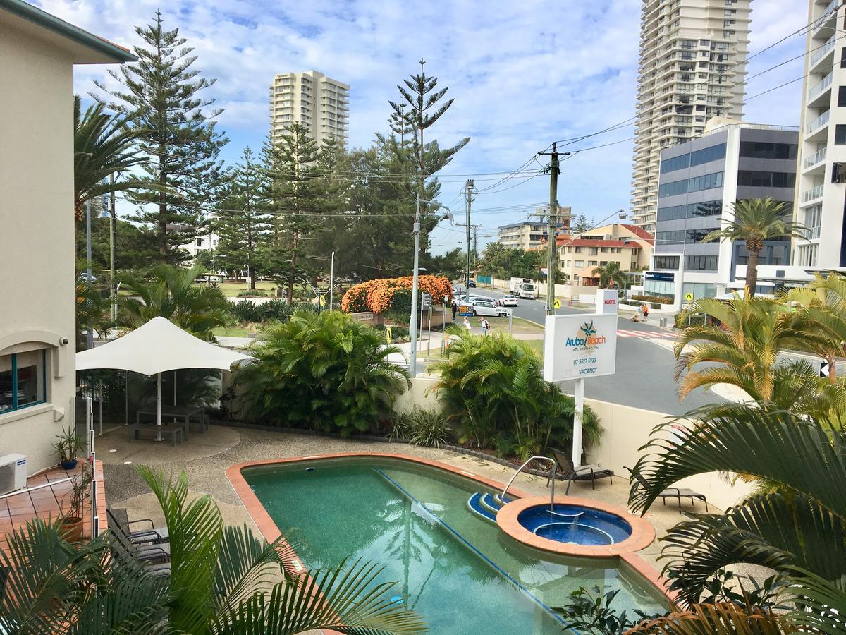 Cha Private Apts Aruba Beach Gold Coast Esterno foto